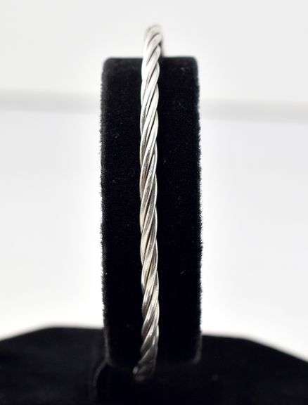 Simple Twist Cuff Bracelet in Sterling Silver 10.2grams