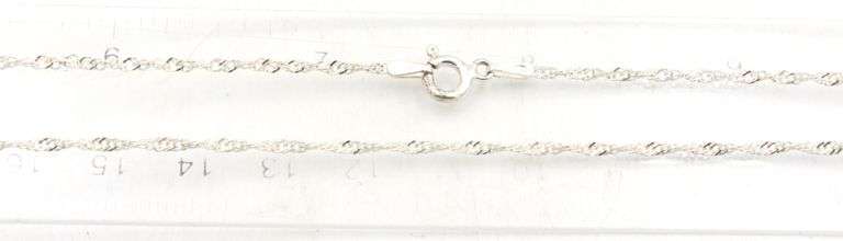 Group lot of 6 Vintage 925 sterling silver necklaces