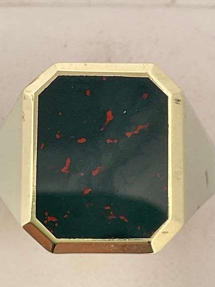 MEN'S 14K YELLOW GOLD RING WITH BLACK BLOODSTONE