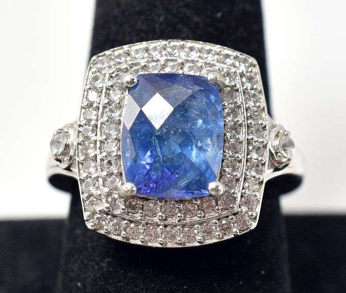 Beautiful Square Cut Blue gem Ring with Clear Accents in Sterling Silver 8.1grams Size 9