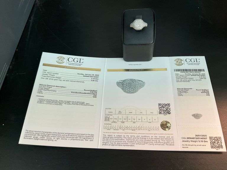 CERTIFIED BRAND NEW 18K WHITE GOLD DIAMOND RING. 2.00 CARATS