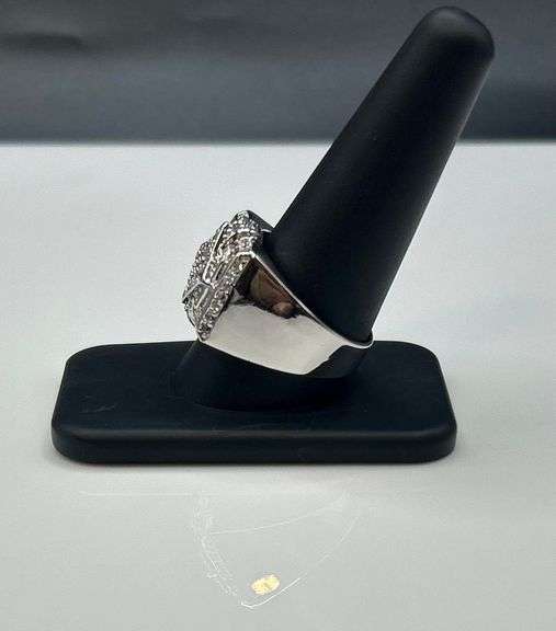 Men's 14 Kt White Gold Plated 5.75 Cttw Lab Simulated Diamond Ring