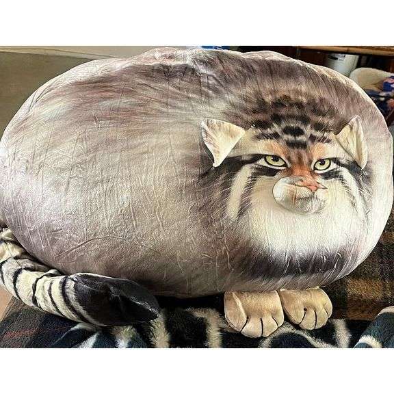 Plush Body Cat Soft Pillow 18-inch