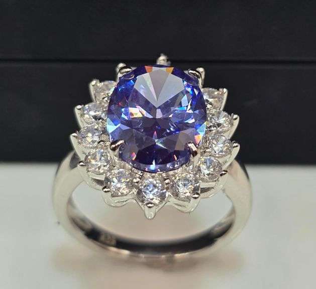 Dazzling 18 Kt White Gold Plate Huge 6.75 Ct VVs1 Lab Simulated Violet Blue Tanzanite Ring
