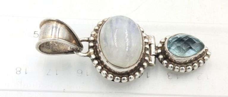 Group lot of 2 Vintage 925 sterling silver pendants
