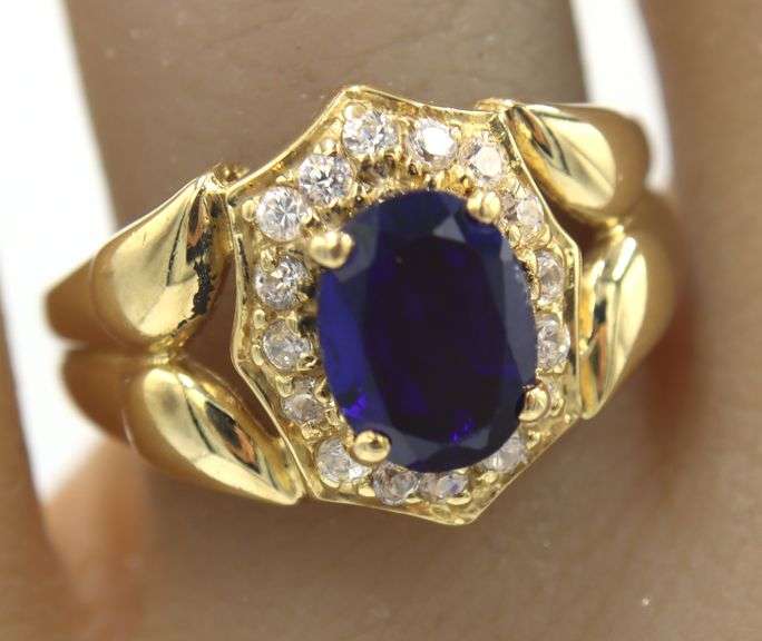 Charming 18kt Synthetic Blue and White CZ Ring
