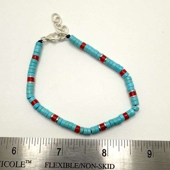 Hand made European Turquoise and gem stone silver braclet. Size 7"