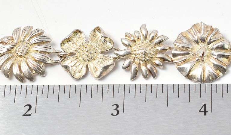 Flower Link Bracelet in Sterling Silver 28grams