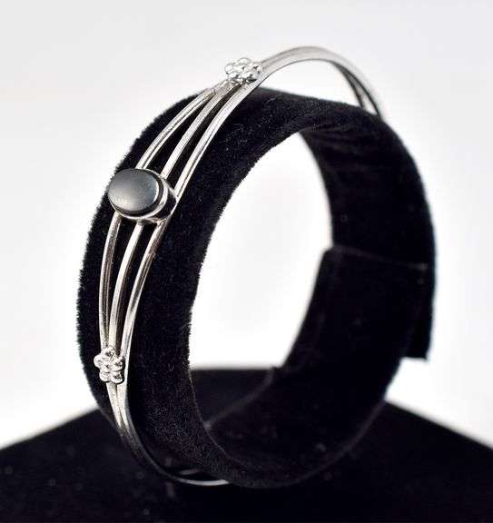 Black Onyx Gemstone Cuff Bracelet in Sterling Silver