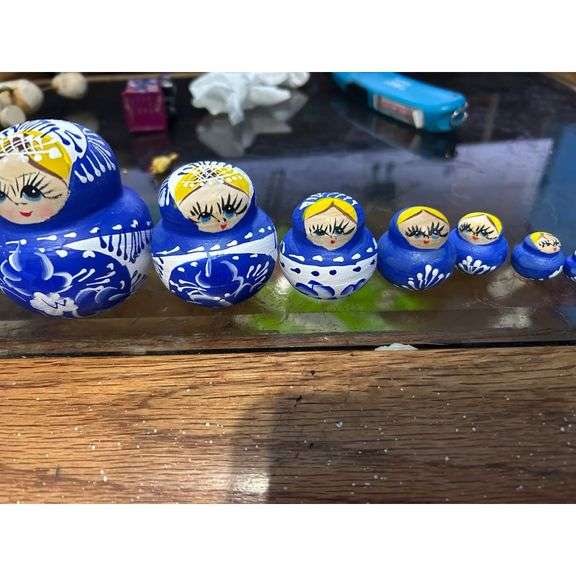 10-Layer Russian Nesting Dolls