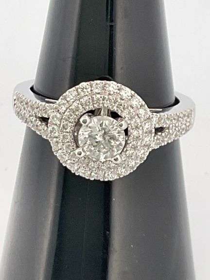 CERTIFIED BRAND NEW 14K WHITE GOLD DIAMOND ENGAGEMENT RING