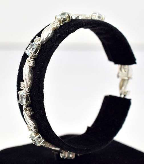 Beautiful Blue and Clear Gem Link Bracelet in Sterling Silver 13.8grams