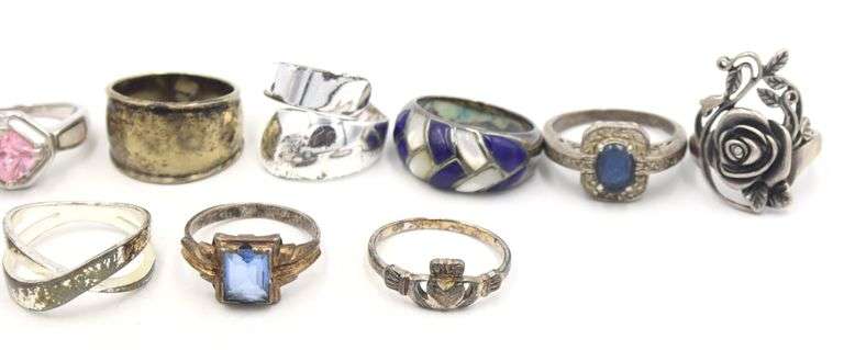 Group lot of Vintage 925 sterling silver rings