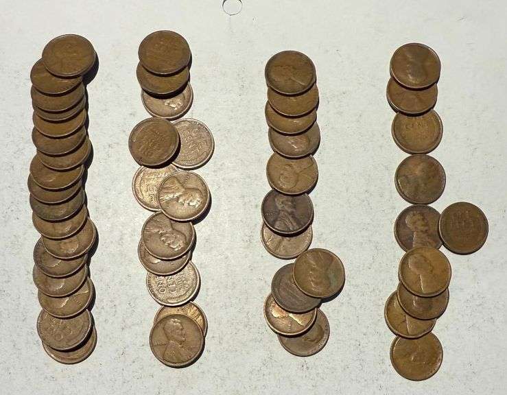 Roll of 1909 Lincoln Cents.