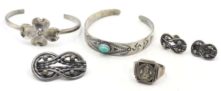 Group lot of Vintage 925 sterling silver jewelry