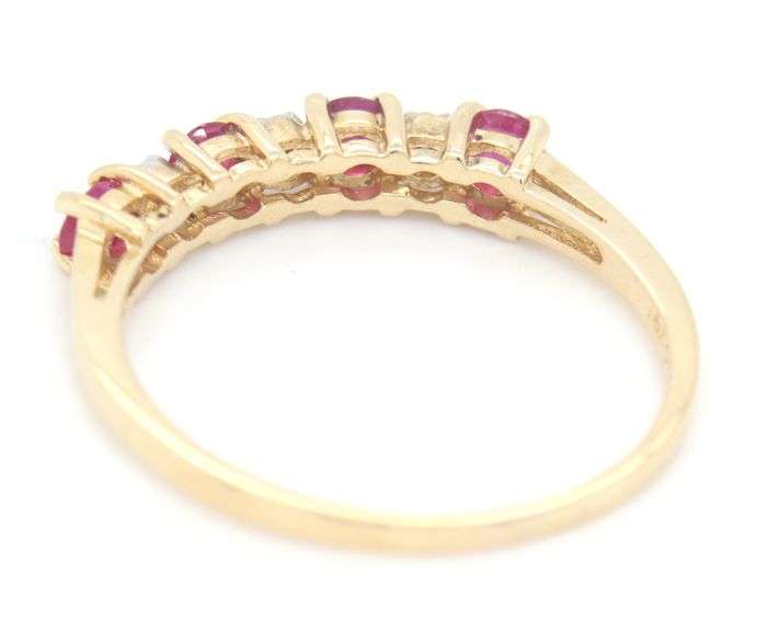 14kt Yellow gold Ruby and diamond band