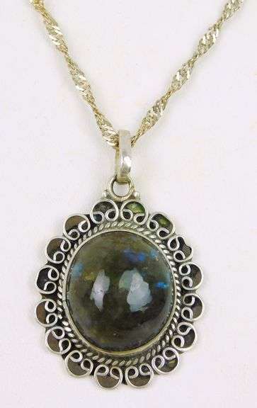 Chunky Sterling Labradorite Pendant & Sterling Chain