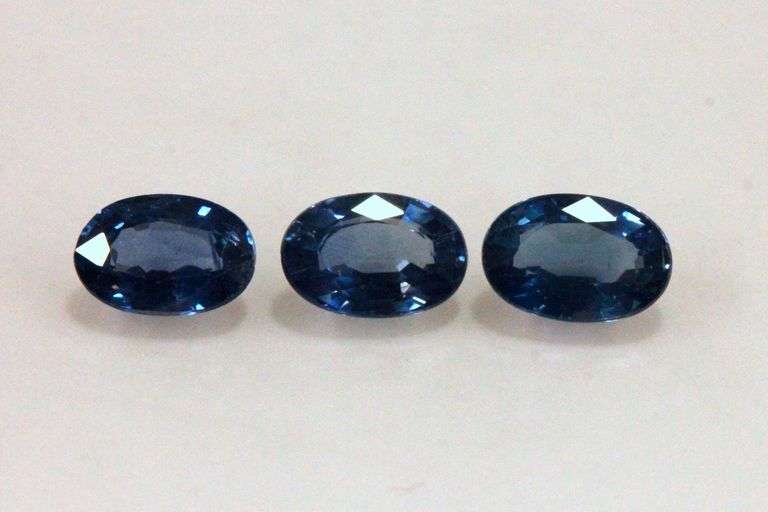 Sparkling Natural Sapphire - Set of 3
