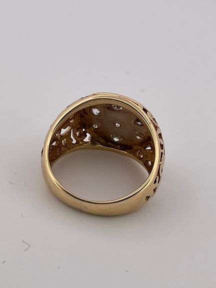 MEN'S 14K YELLOW AND WHITE GOLD DIAMOND RING