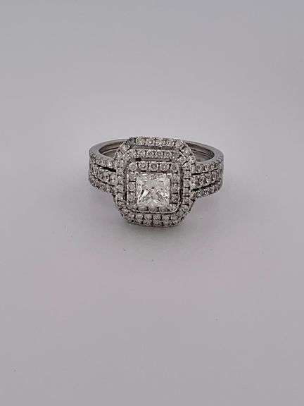 certified 14k white gold diamond engagement ring. 2.85 CARATS