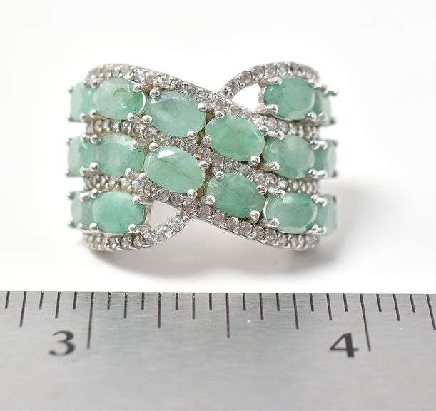 Wide Band Green Stone Ring in Sterling Silver 8.6grams Size 8 3/4