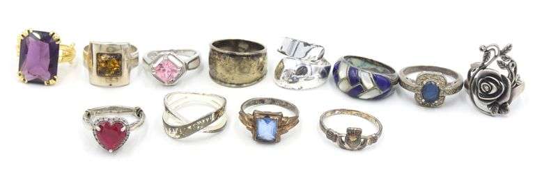 Group lot of Vintage 925 sterling silver rings