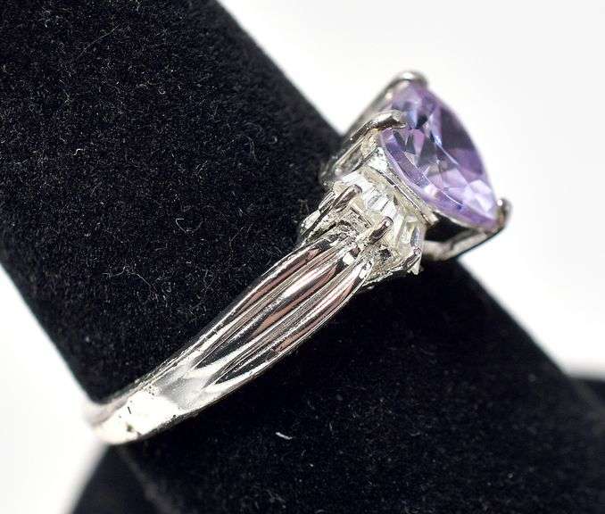 Amethyst Heart Ring with Clear Gems in Sterling Silver 3.7grams Size 7 3/4