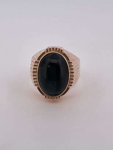 MEN'S 14K YELLOW GOLD ONYX RING