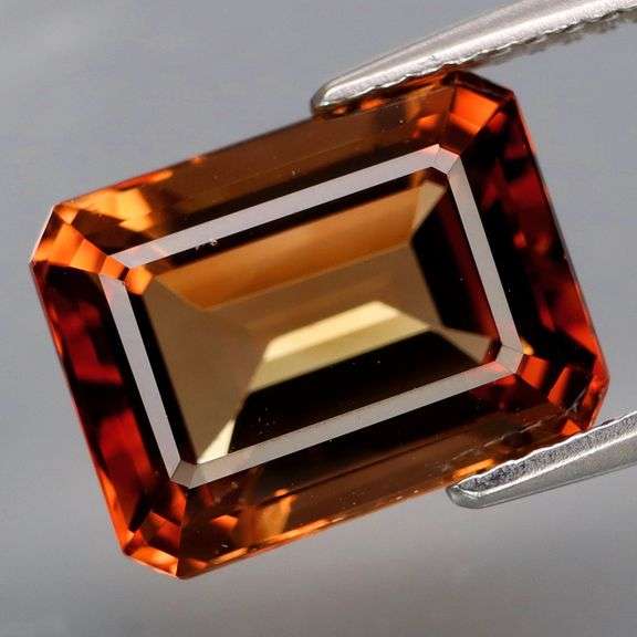 Lavish 6.72ct emerald cut Imperial Topaz