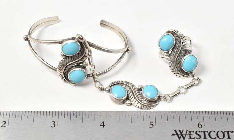 Feather Cuff and Ring Joint Set with Blue Stones in Sterling Silver 25.7grams Ring Size 7.5