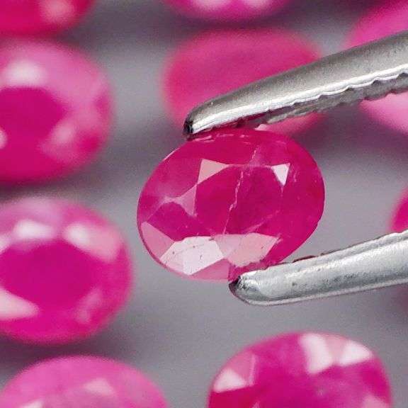 Vivid 4.32ct set of reddish pink Myanmar Rubies!