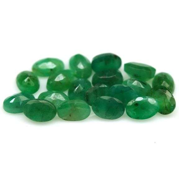 Heavy 9.24ct 19 piece Zambian Emerald set
