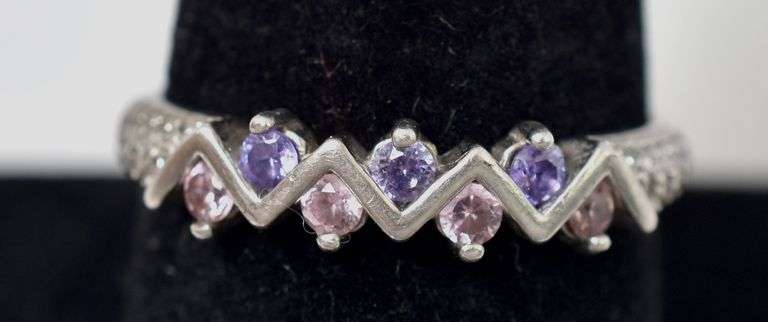 Pink and Purple Gem Ring with Clear accent stones in Sterling Silver 2.6grams Size 8.5