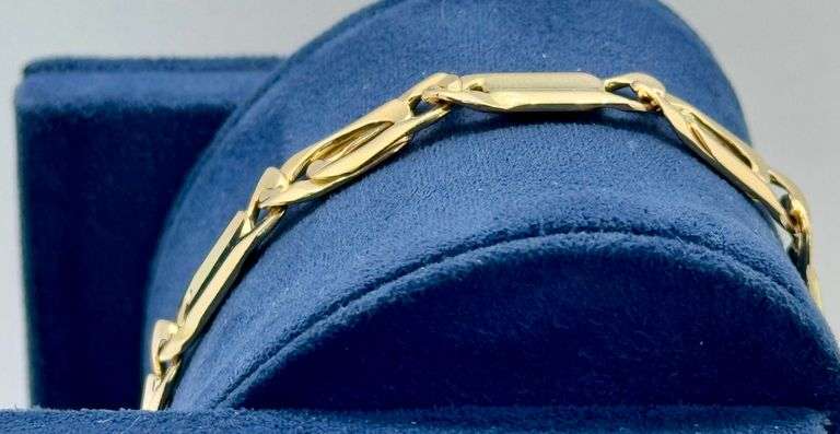 14K Yellow Gold Figaro Italian Bracelet
