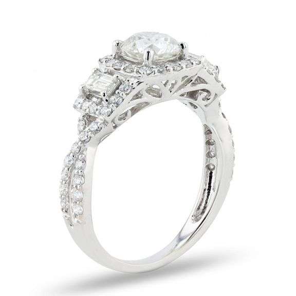 18K WHITE GOLD DIAMOND RING 1.73 C.T.W.