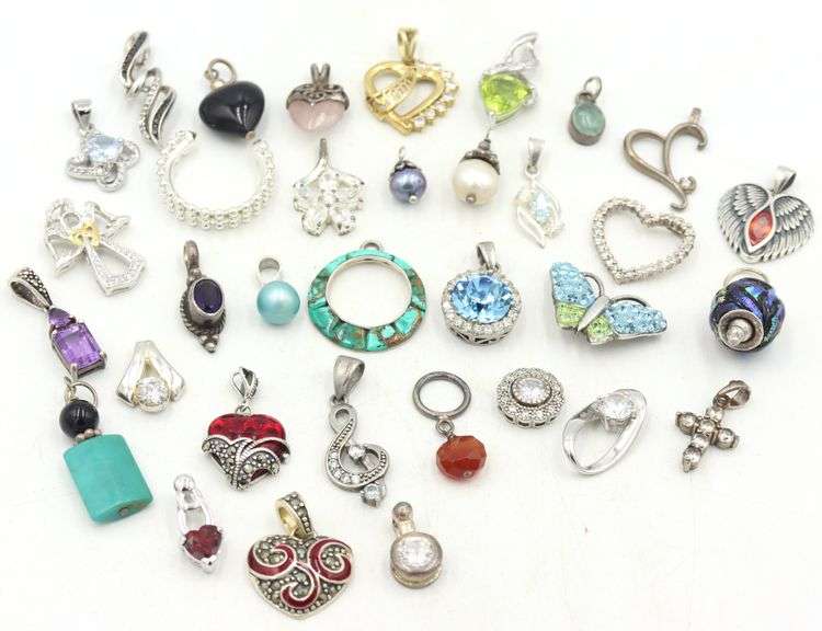 Group lot of Vintage 925 sterling silver pendants