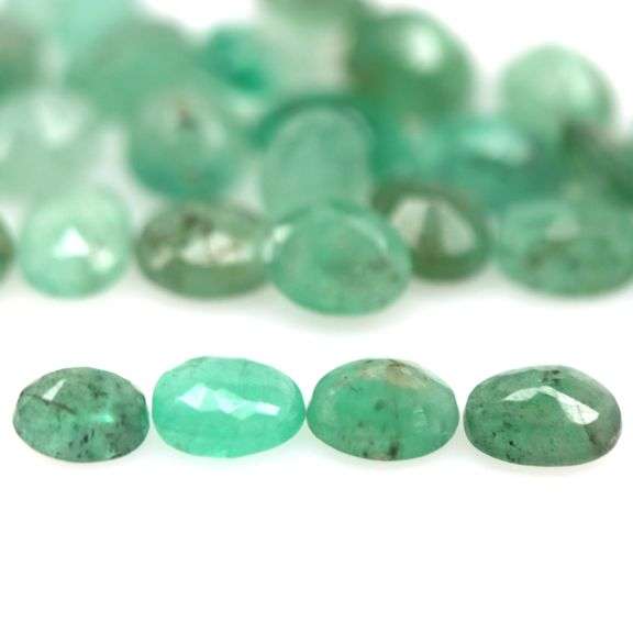 5.72ct 26 piece Zambian Emerald set