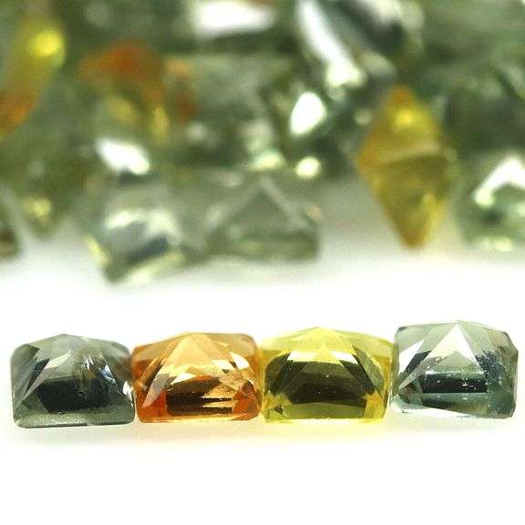 Fantastic 6.45ct princess cut Sapphire set