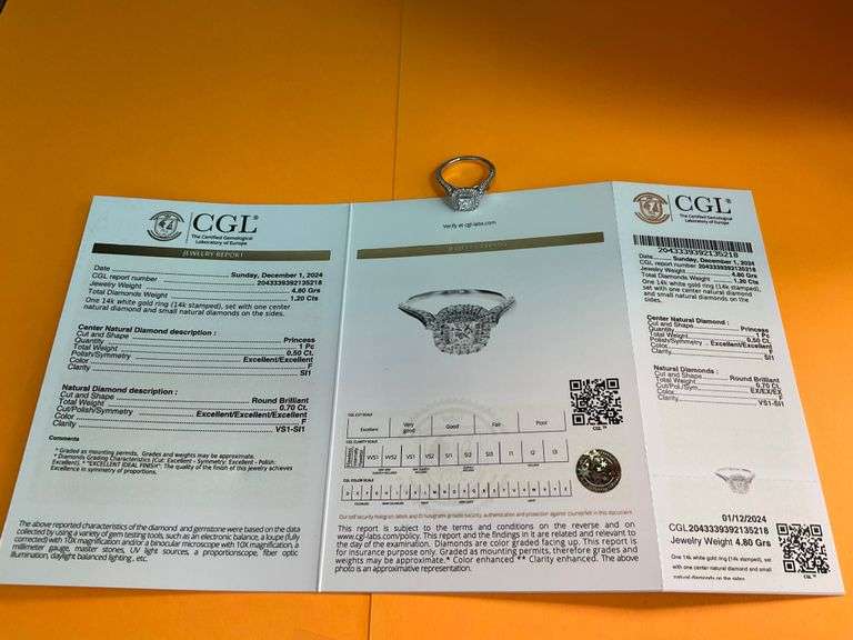 CERTIFIED "VERA WANG" LOVE COLLECTION 14K WHITE GOLD DIAMOND ENGAGEMENT RING.