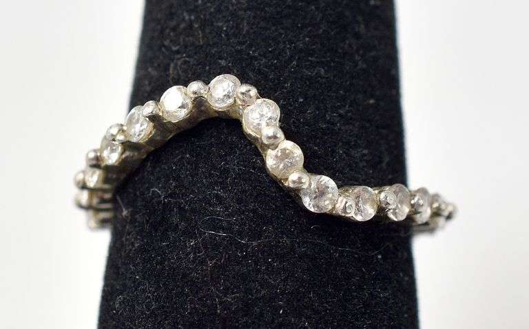 Dainty Band ring with Clear Gems with twist Design in Sterling Silver 2grams Size 6 1/4