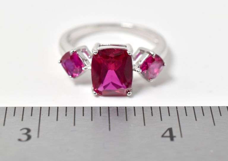 Bright Pink Genuine Stone Ring in Sterling Silver 4.1grams Size 8 3/4