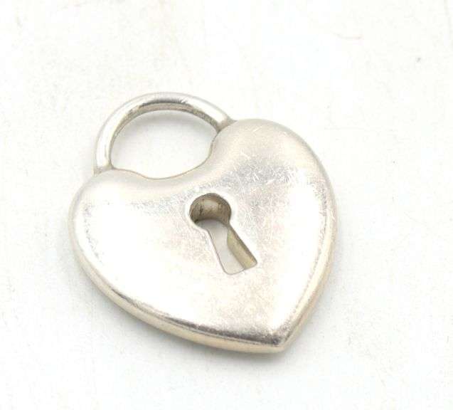 Tiffany & Co heart shaped pendant in 925 sterling silver