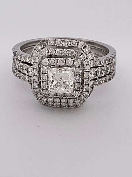 certified 14k white gold diamond engagement ring. 2.85 CARATS