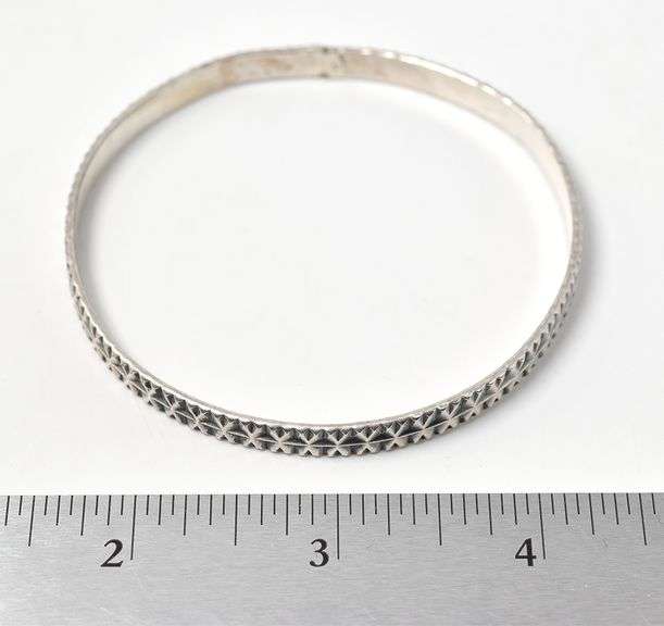Solid Bangle with Patterning in Sterling Silver 14.7grams