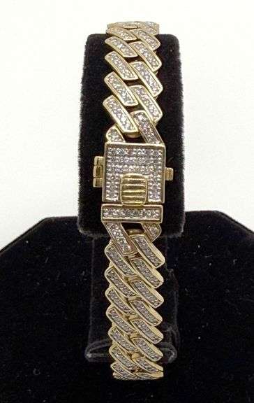10k Gold Curb Chain Bracelet with Diamonds