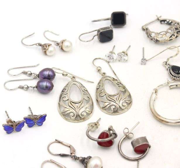 Group lot of Vintage 925 sterling silver earrings