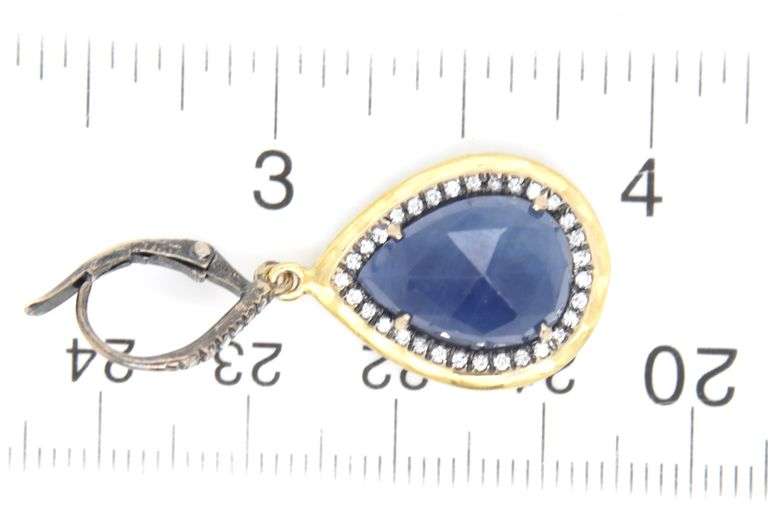 18kt Yellow gold Sapphire and diamond drop earrings