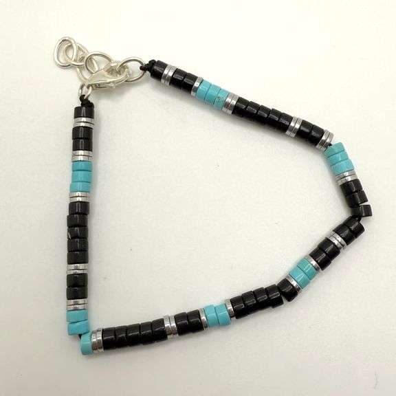 Hand made European Turquoise and gem stone silver braclet. Size 7"