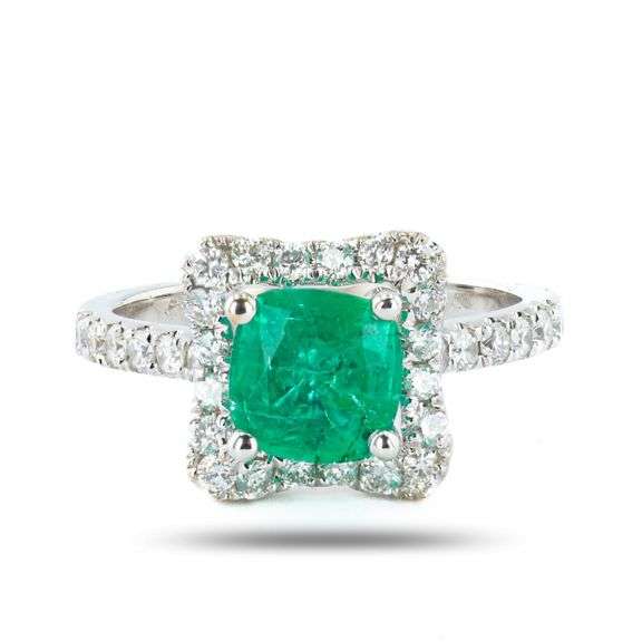 18K WHITE GOLD EMERALD AND DIAMOND RING 1.89 C.T.W.