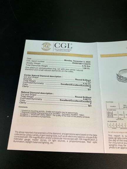 CERTIFIED BRAND NEW PLATINUM AND GOLD DIAMOND RING
